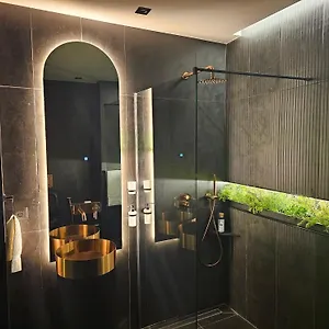 https://blloku-suites-city-centretirana.hotels-in-tirana.com