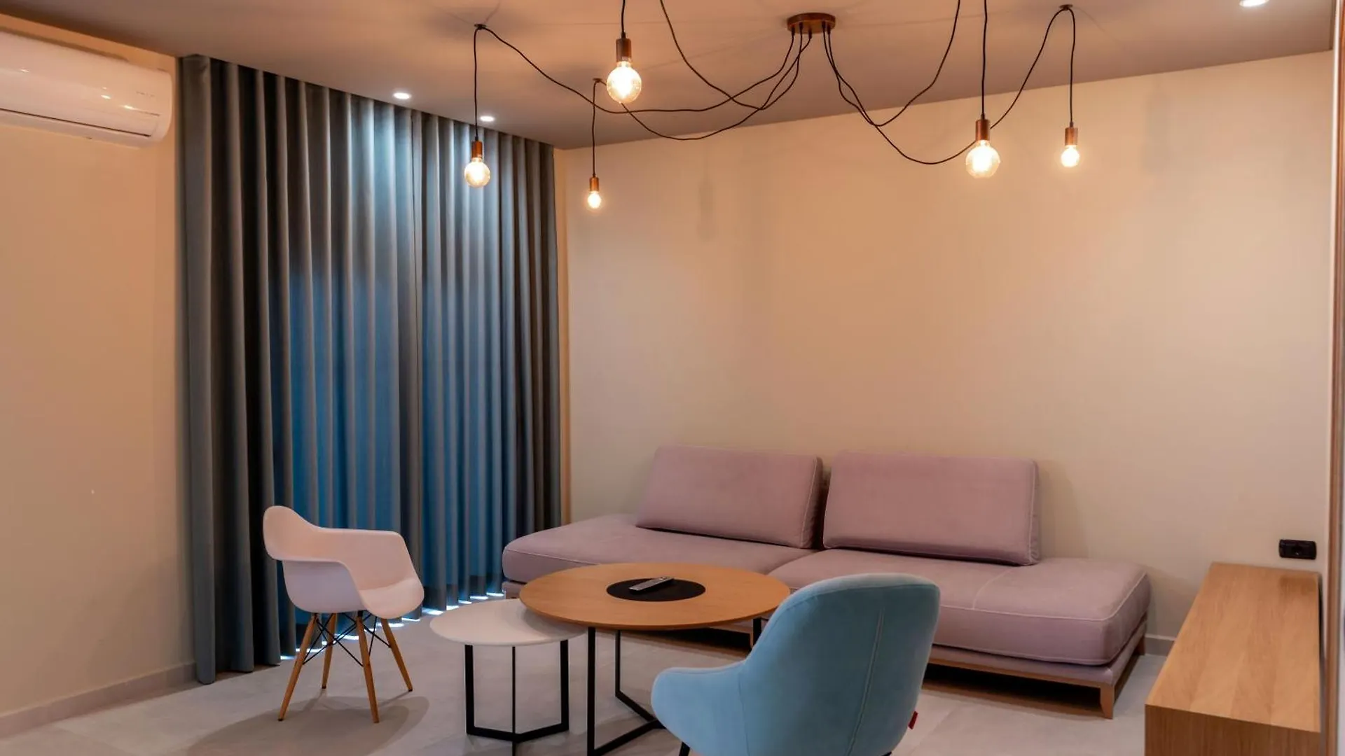 Franklin Rooms Sarande