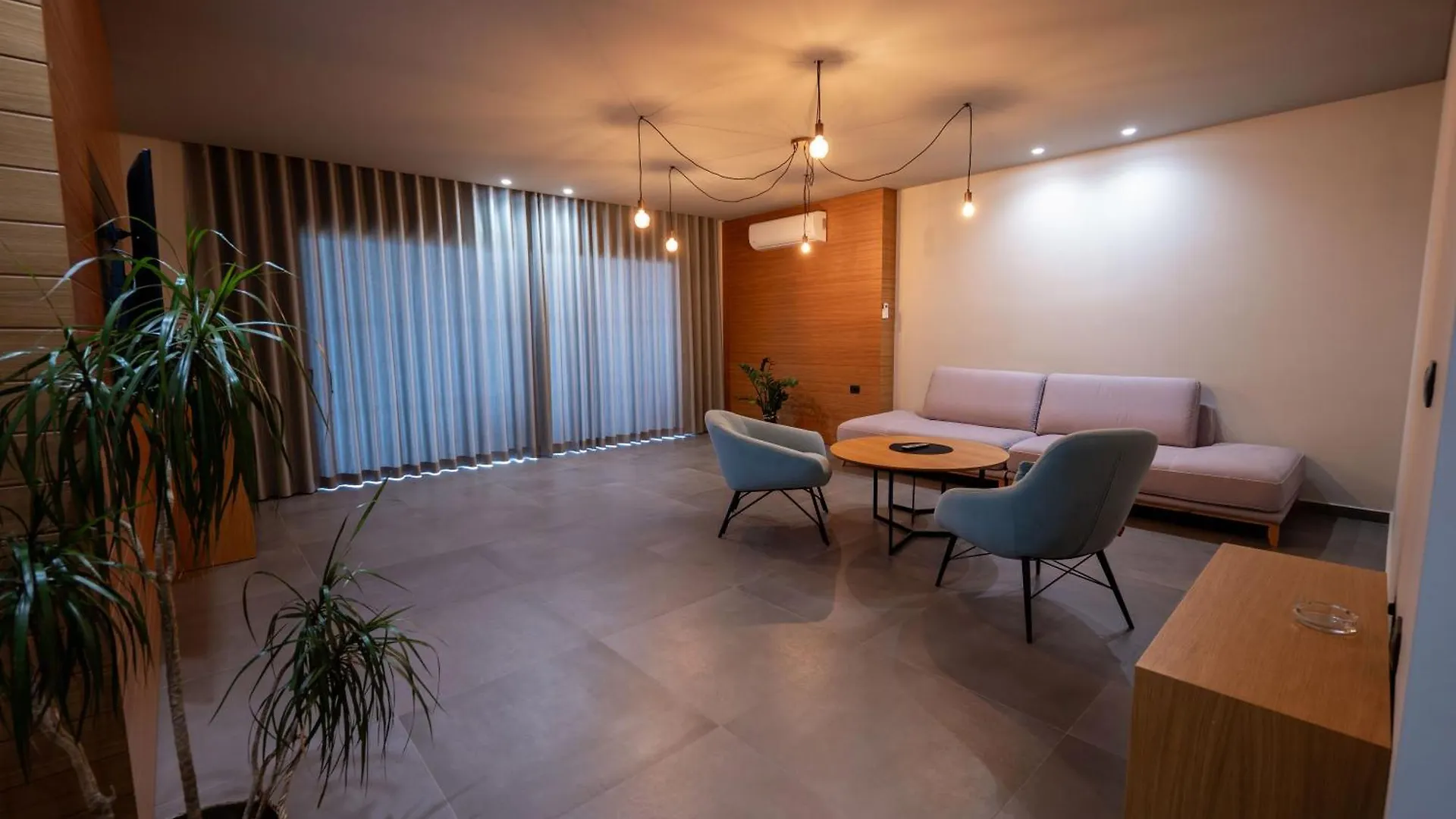 Franklin Rooms Sarande Albania