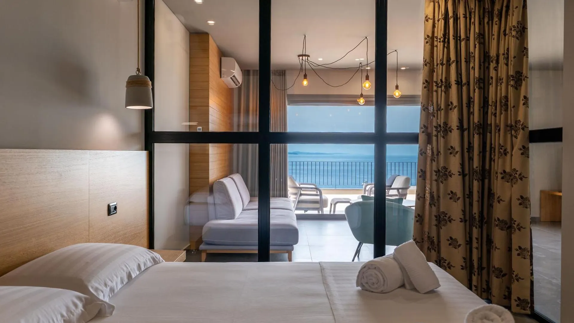 Franklin Rooms Sarande Aparthotel