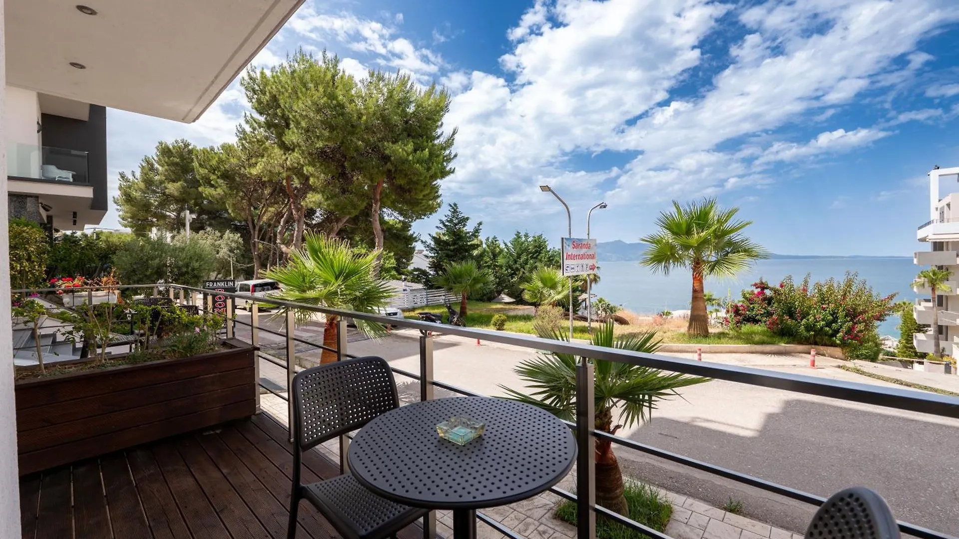 Franklin Rooms Saranda Albanie