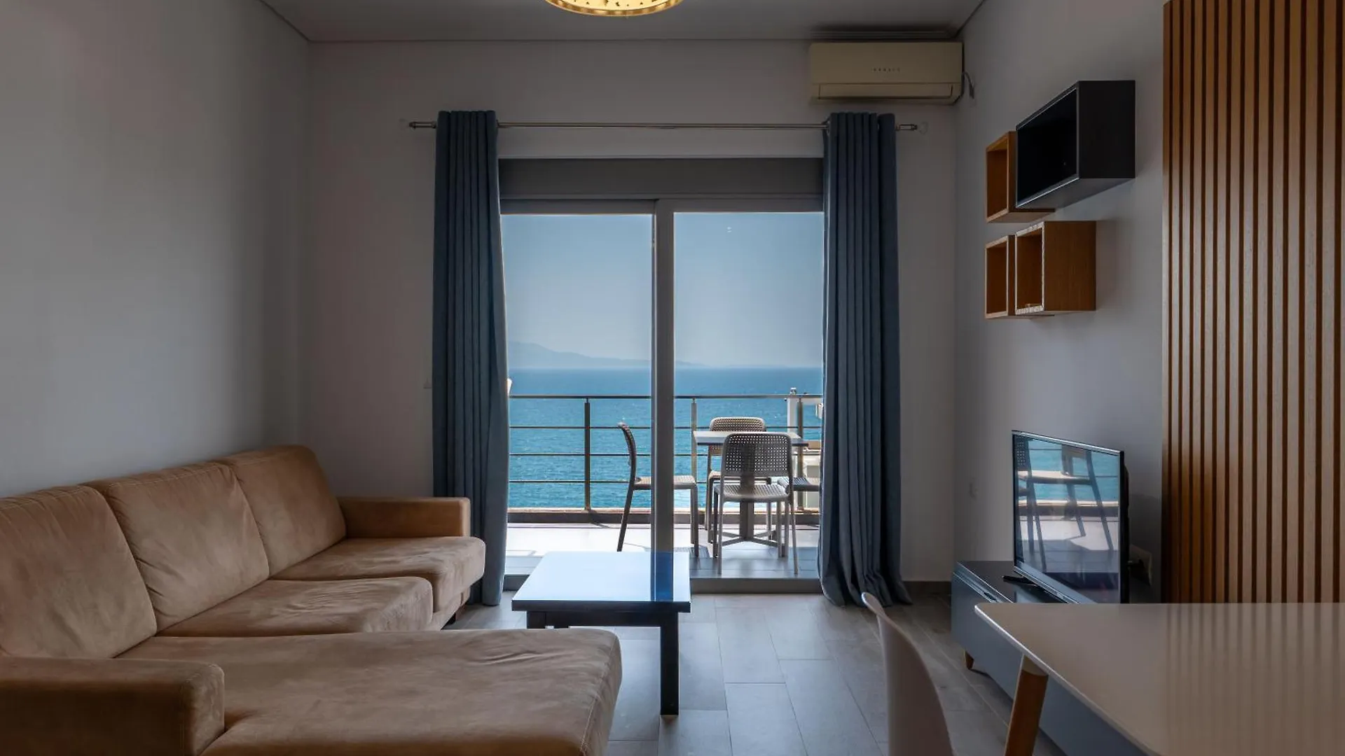Aparthotel Franklin Rooms Sarande
